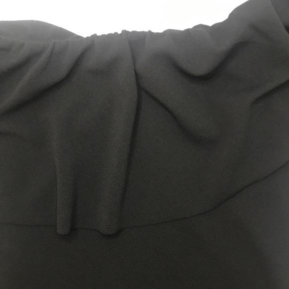 Almost famous US large black off shoulder dress. - Picture 3 of 5